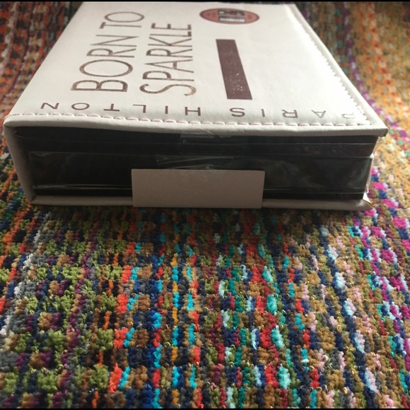 NRFB Paris Hilton 36 Pc Eye Palette Glitter Brush - Picture 8 of 9